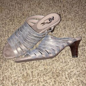 A2 Heelrest by aerosoles 9.5 womens